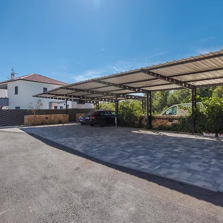 Stanic Villa Kornić