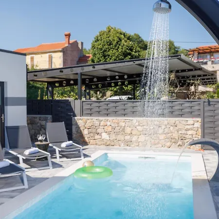 Villa Stanic
